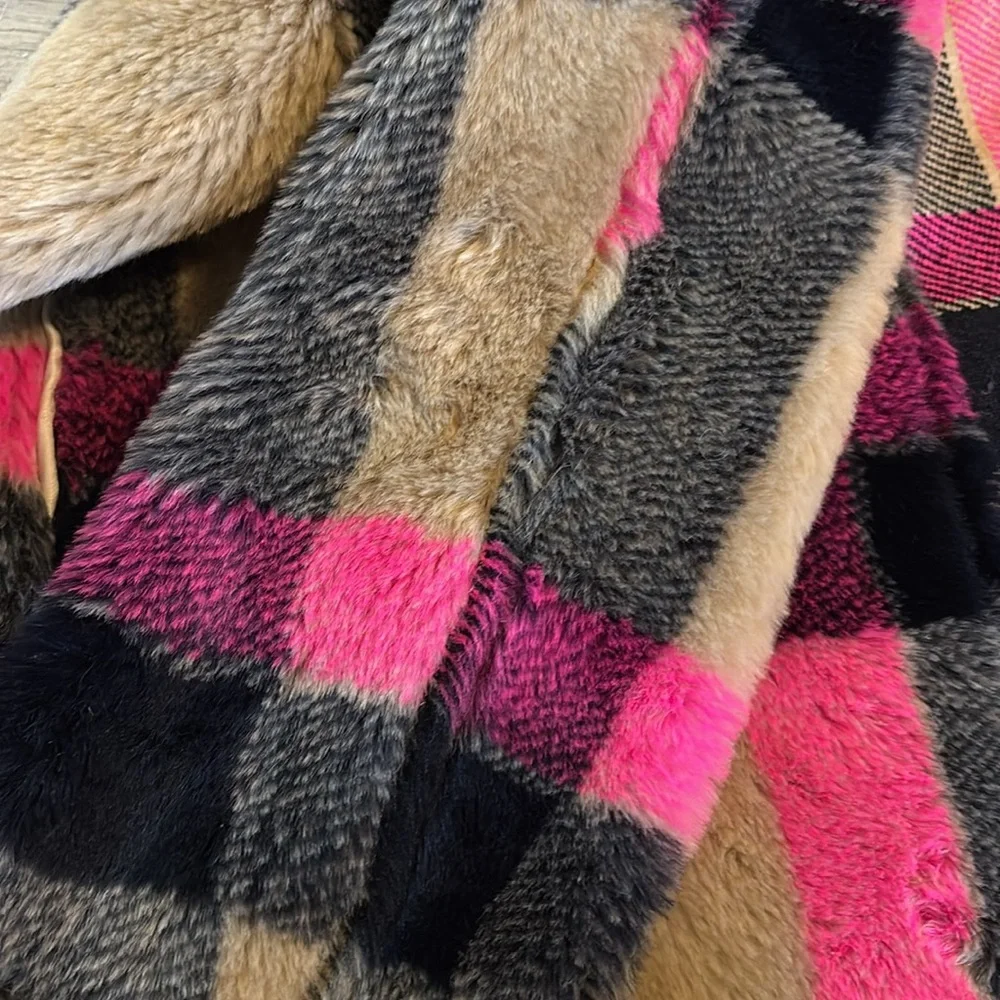 Anthropology Villagalo fake fur plaid coat - Picture 9 of 9